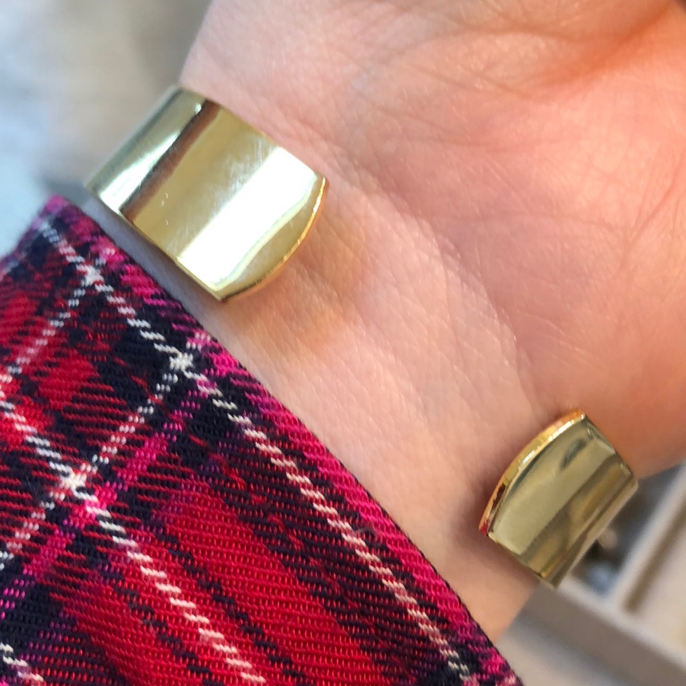 Cuff - Picture 4 of 4